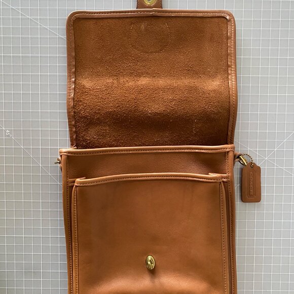 Coach Vintage 5130 Station Leather Crossbody Bag Purse Light Brown - Picture 10 of 16